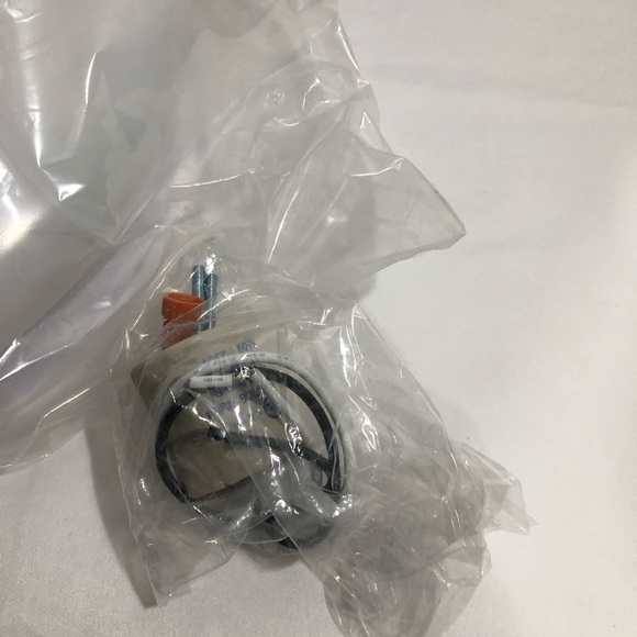 LED ceiling light mount - Picture 7 of 8